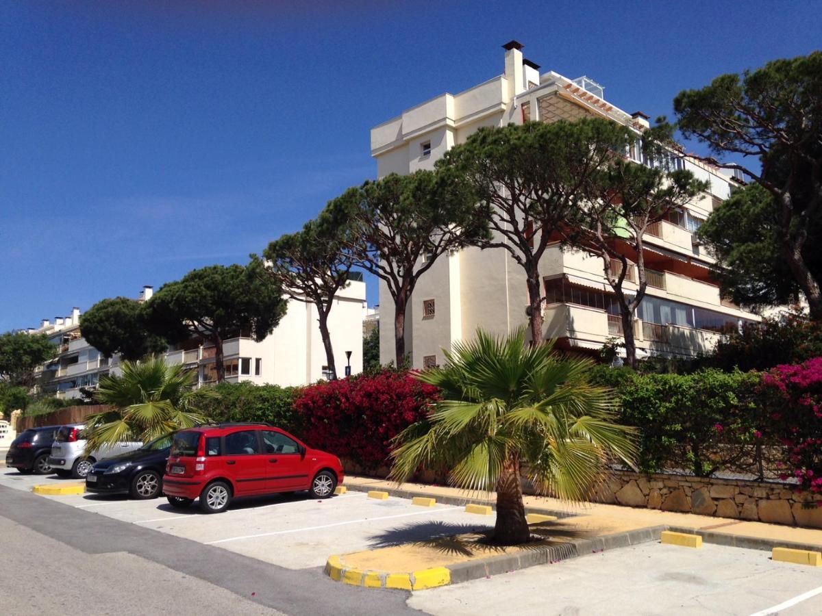 Beautiful Holiday Apartment 2 Bedroom Beach And Pool Malaga Marbella Calahonda Royale Mijas Costa Spain エクステリア 写真