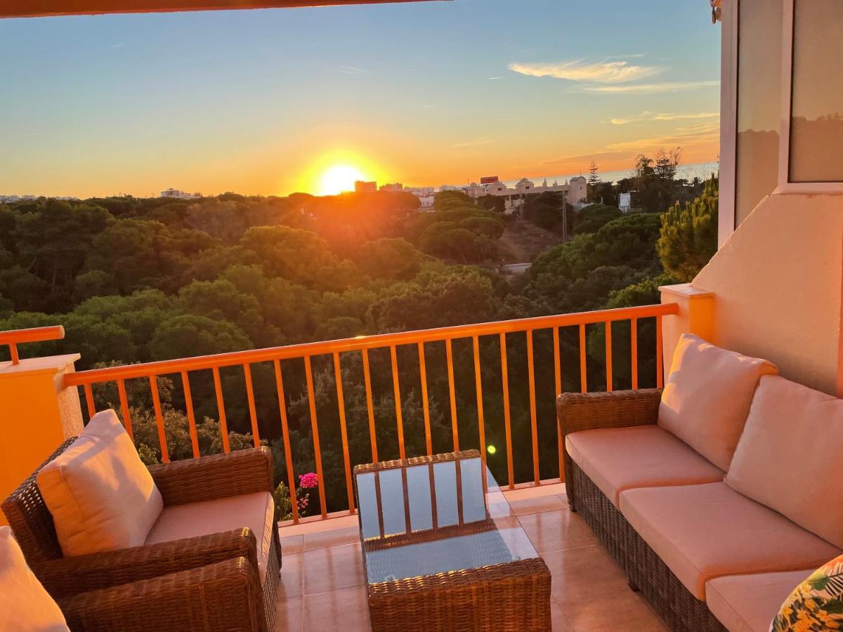 Beautiful Holiday Apartment 2 Bedroom Beach And Pool Malaga Marbella Calahonda Royale Mijas Costa Spain エクステリア 写真