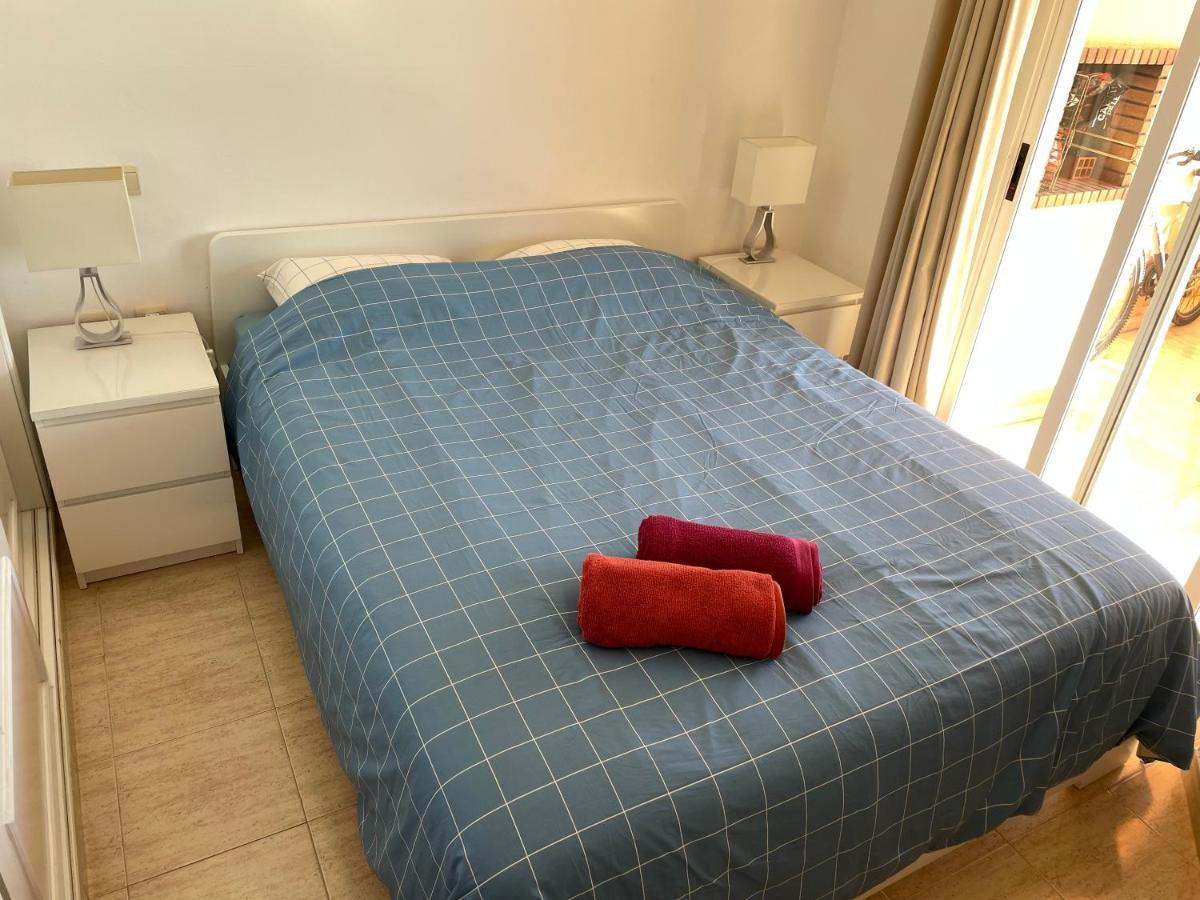 Beautiful Holiday Apartment 2 Bedroom Beach And Pool Malaga Marbella Calahonda Royale Mijas Costa Spain エクステリア 写真